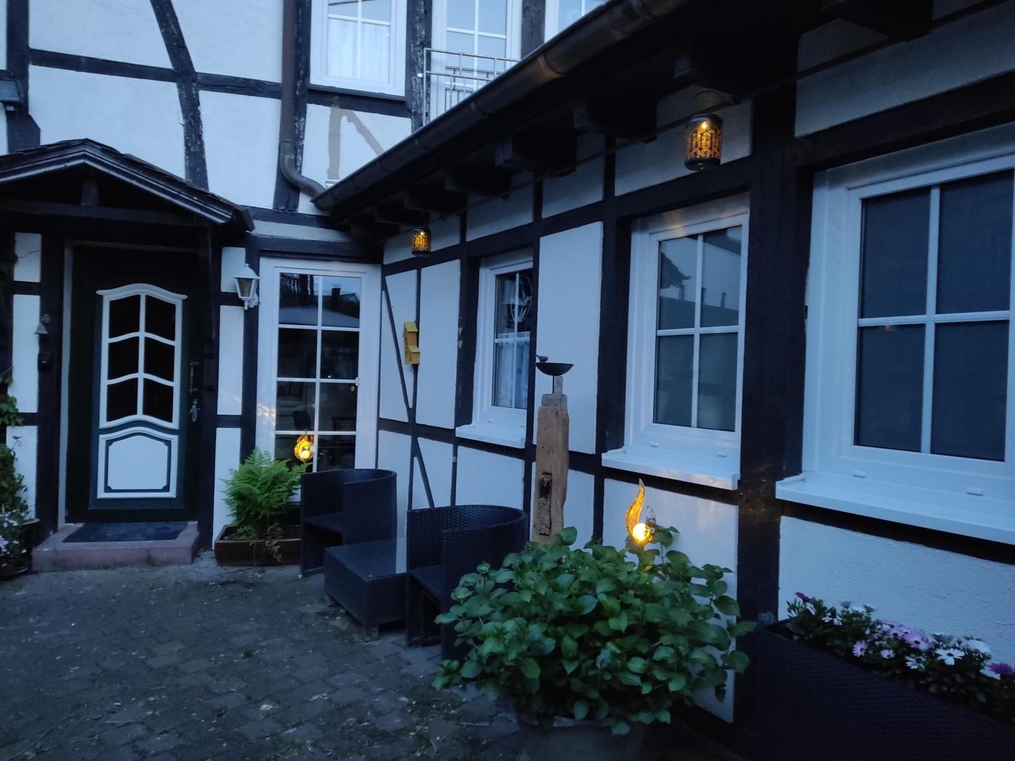 Fewo Antweiler Oberburg Мехерних Экстерьер фото